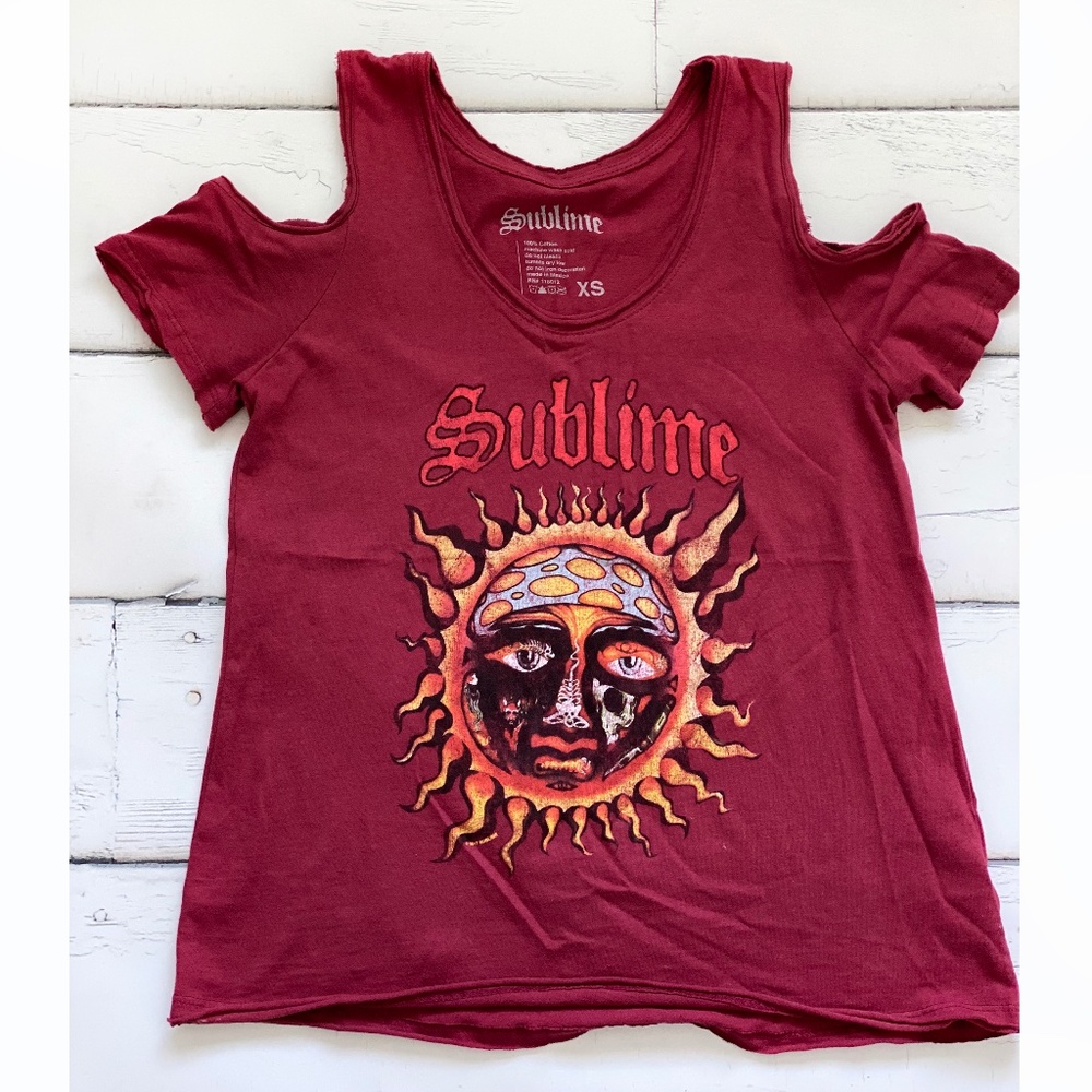 Band Tee Tshirt Womens XS Sublime sun shirt concert festival outfit